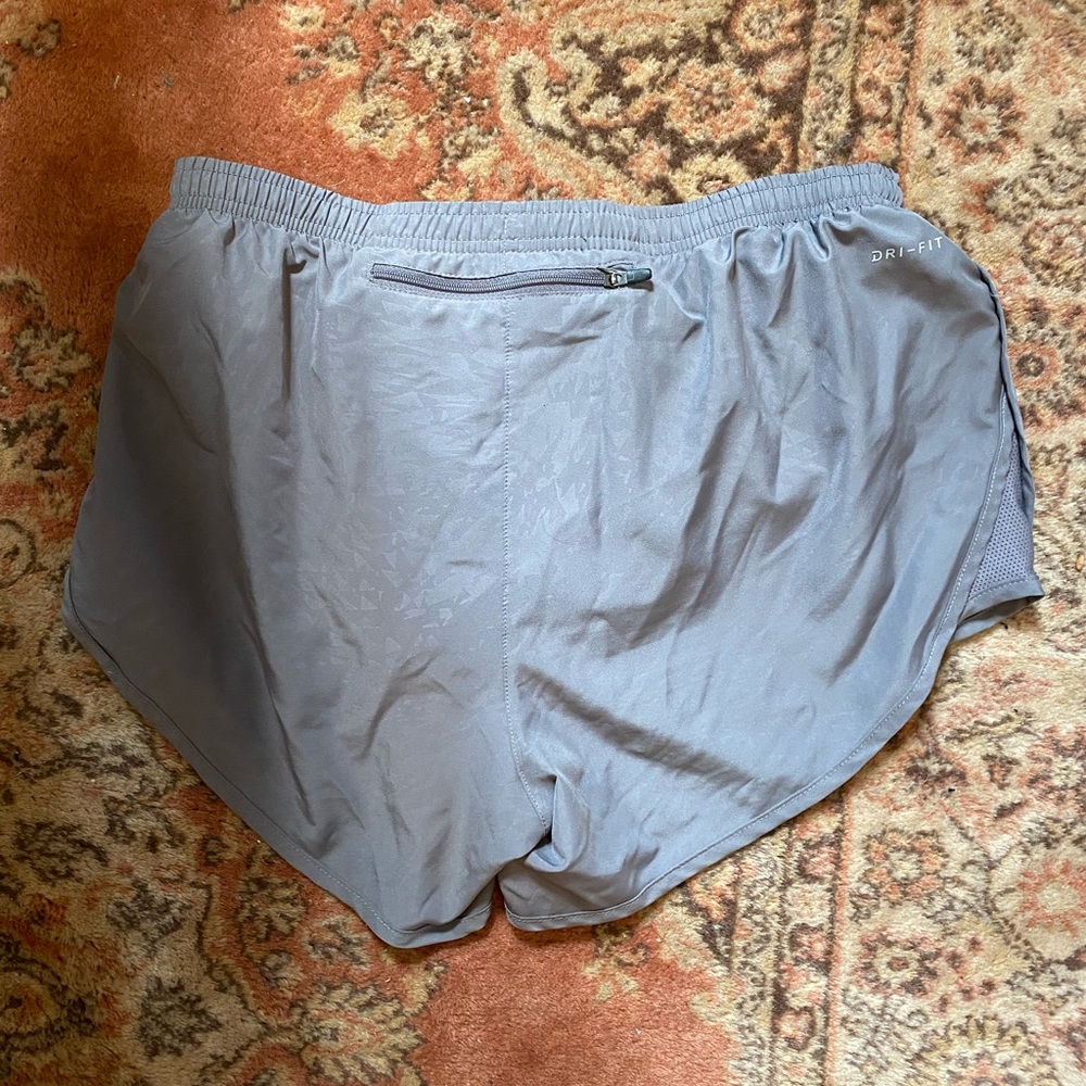 Nike Dri-Fit Running Shorts - Picture 2 of 3